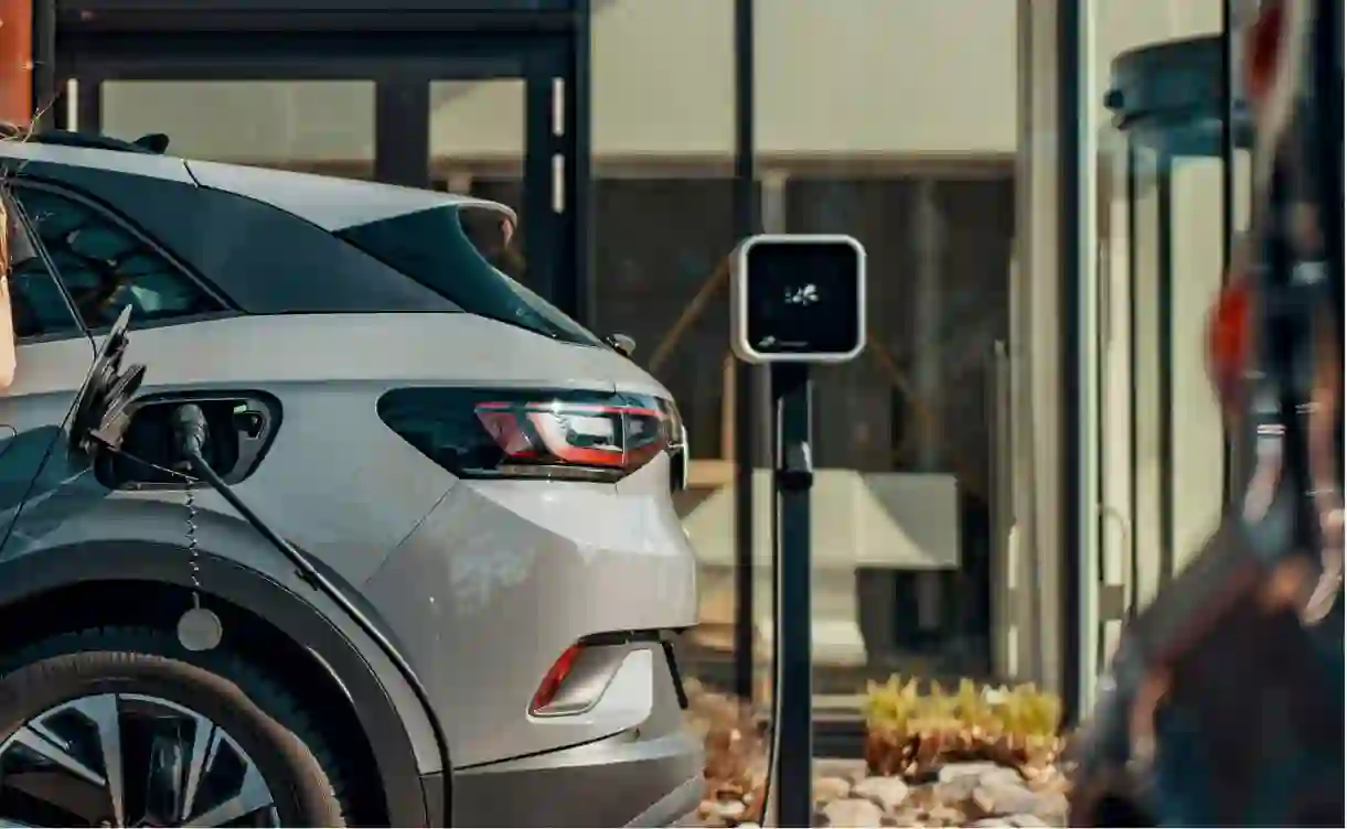 The Challenges Facing Solar-Powered Cars