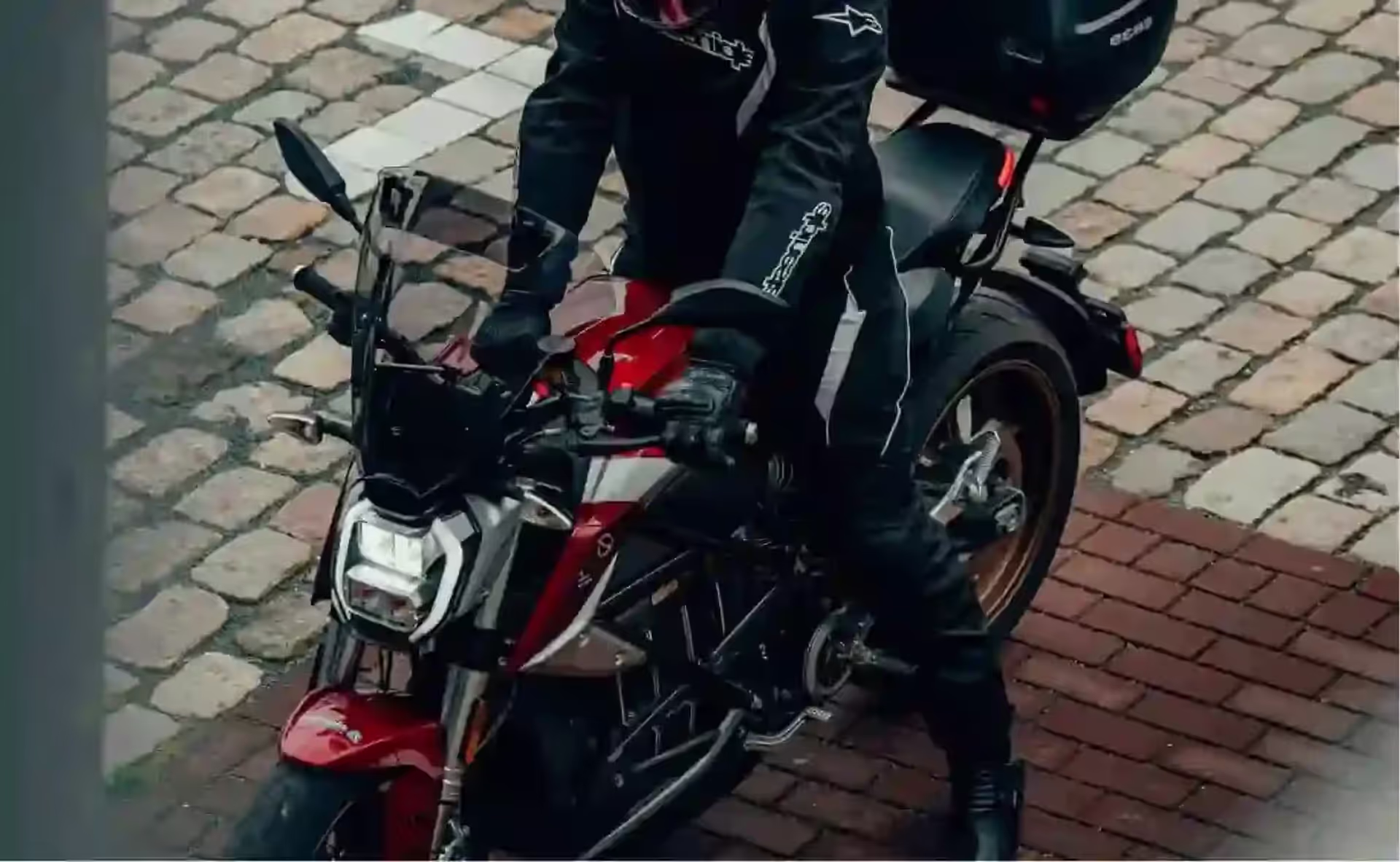 The Death of Gasoline: Will Electric Motorcycles Replace the Thrill of the Ride?